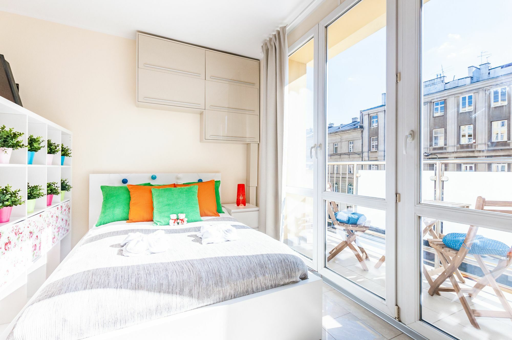 Little - Rainbow Apartament